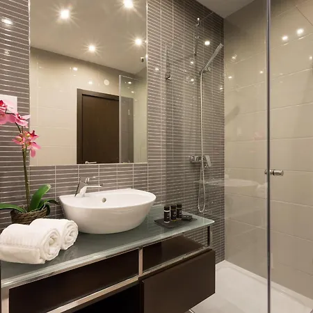 D_loft Downtown Apartment *